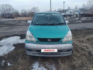 2001 Nissan Serena II (C24), зелёный, 260000 рублей, вид 1