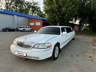 2002 Lincoln Town Car III, белый, 460000 рублей, вид 2