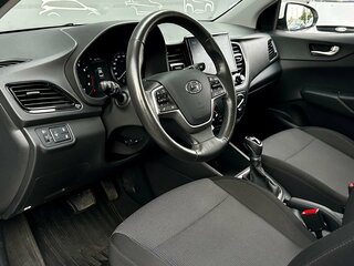 2021 Hyundai Solaris II Рестайлинг, белый, 1644400 рублей, вид 5