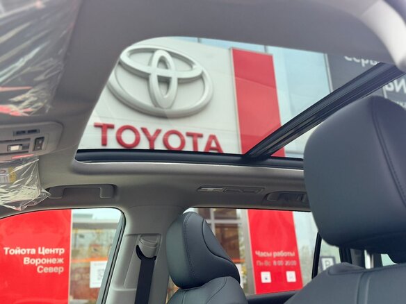 2025 Toyota Highlander IV (XU70), белый, 5550000 рублей - вид 12