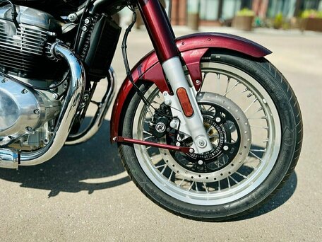 2026 Royal Enfield Classic 650, красный, 673000 рублей, вид 5