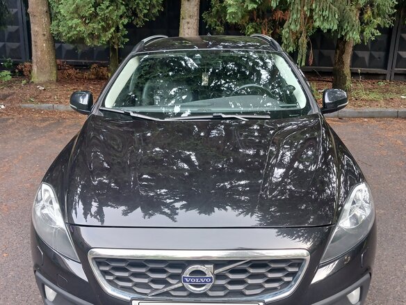 2015 Volvo V40 Cross Country I, чёрный, 1150000 рублей