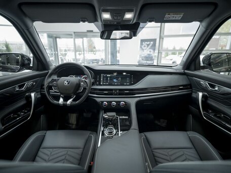 2025 Changan CS95 I Рестайлинг 2, чёрный, 5089725 рублей, вид 2