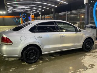 2011 Volkswagen Polo V, серебристый, 720000 рублей, вид 3