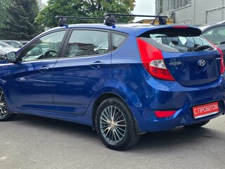 2013 Hyundai Solaris I, синий, 599000 рублей, вид 3