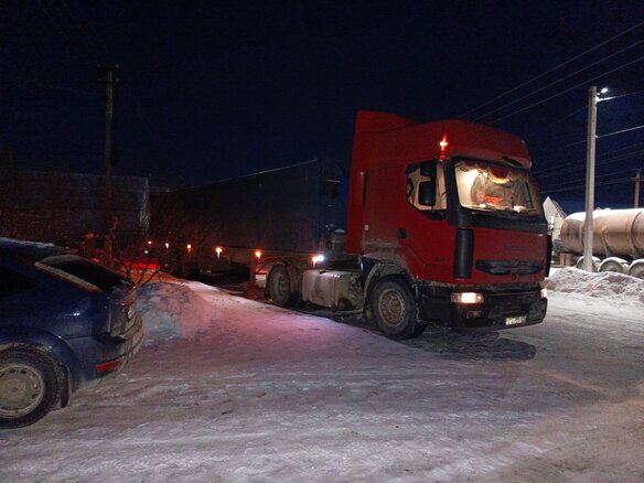 2003 Renault Premium, красный, 915000 рублей - вид 16