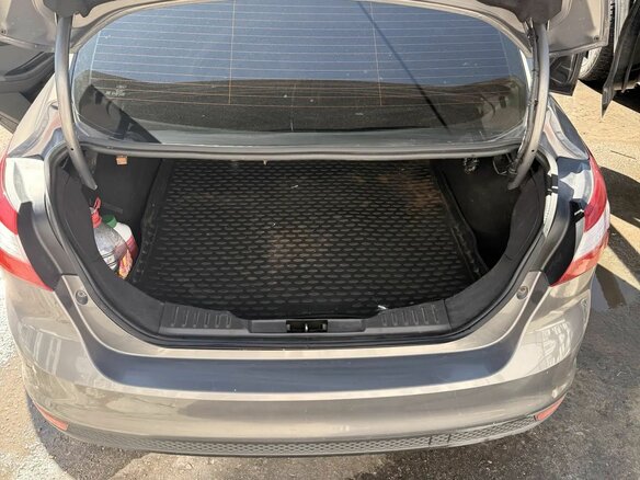 2012 Ford Focus III, серый, 650000 рублей - вид 11