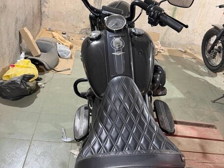 2023 Harley-Davidson Road King, чёрный, 2300000 рублей, вид 2