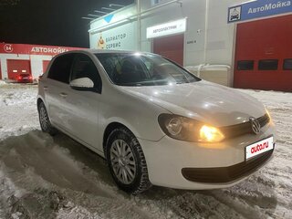 2012 Volkswagen Golf VI, белый, 750000 рублей, вид 3