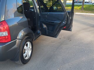 2007 Hyundai Tucson I, серый, 680000 рублей, вид 4