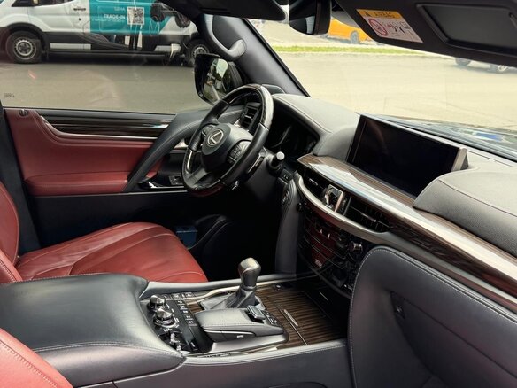 2018 Lexus LX 450d III Рестайлинг 2, чёрный, 8500000 рублей - вид 13