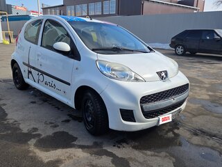 2011 Peugeot 107 I Рестайлинг, белый, 315000 рублей, вид 4