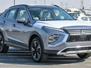 2026 Mitsubishi Eclipse Cross I Рестайлинг, серебристый, 2890000 рублей, вид 2