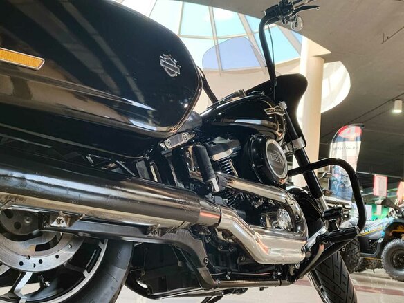 2018 Harley-Davidson Sport Glide, чёрный - вид 6