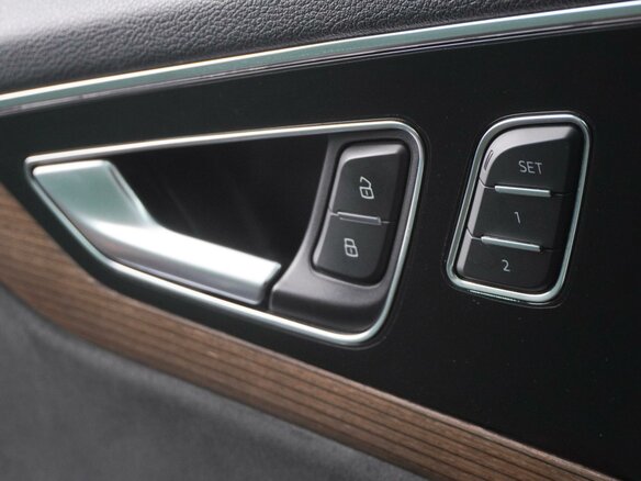 2018 Audi Q7 II (4M), белый - вид 18