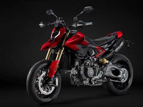 2026 Ducati Hypermotard, красный, 2340000 рублей, вид 2