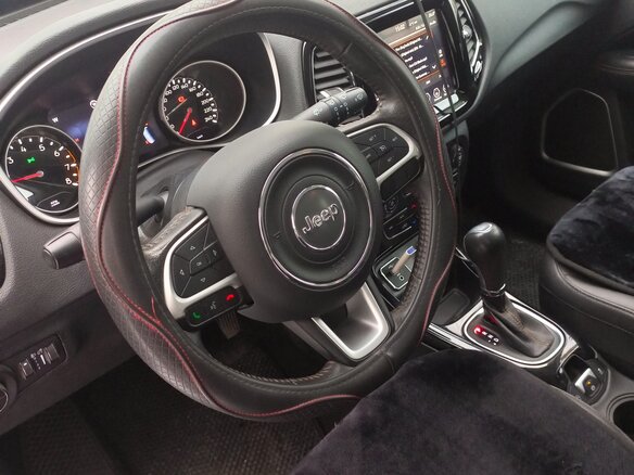 2020 Jeep Compass II, белый, 1850000 рублей - вид 3