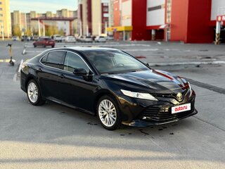 2018 Toyota Camry VIII (XV70), чёрный, 2700000 рублей, вид 3