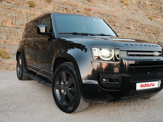 2023 Land Rover Defender 110 II, чёрный, 10800000 рублей, вид 3