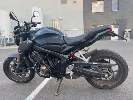 2023 Honda CB 650R, синий, 900000 рублей, вид 2