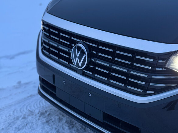 2023 Volkswagen Passat B8 Рестайлинг, чёрный, 1800000 рублей - вид 15