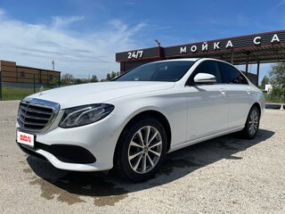 2020 Mercedes-Benz E-Класс 200 V (W213, S213, C238), белый, 4300000 рублей, вид 2