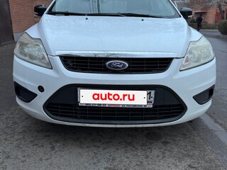 2010 Ford Focus II Рестайлинг, белый, 560000 рублей, вид 2