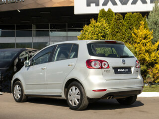 2010 Volkswagen Golf Plus II, жёлтый, 848000 рублей, вид 5