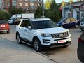 2017 Ford Explorer V Рестайлинг, белый, 2490000 рублей - вид 3