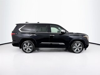 2025 Toyota Sequoia III, серый, 17714466 рублей, вид 5