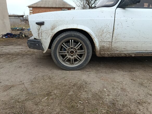 1997 Lada (ВАЗ) 2107, белый, 180000 рублей - вид 9