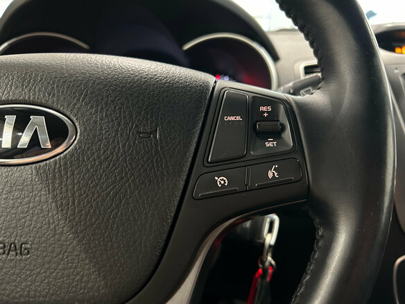 2018 Kia Sorento II Рестайлинг, белый - вид 19