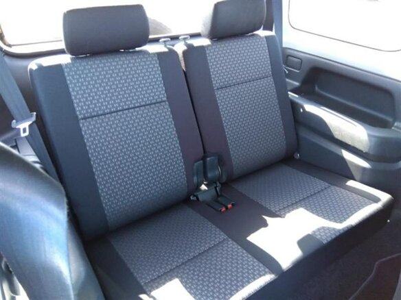 2011 Suzuki Jimny Kei car III Рестайлинг 1, серебристый, 1050000 рублей - вид 13