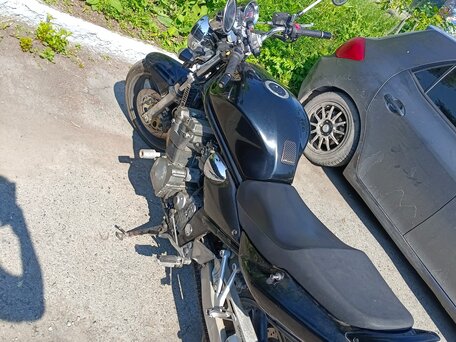 2001 Suzuki Bandit GSF 600, чёрный, 327000 рублей, вид 4
