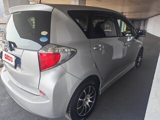 2011 Toyota Ractis II, серый, 630000 рублей, вид 5