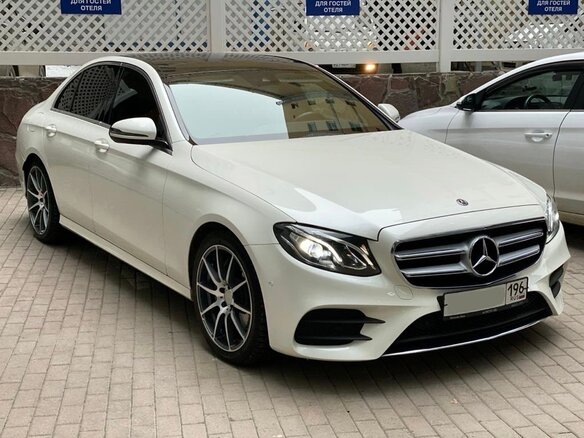 2017 Mercedes-Benz E-Класс 200 V (W213, S213, C238), белый, 3750000 рублей - вид 10