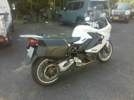 2014 BMW F 800 GT, белый, 677000 рублей, вид 3