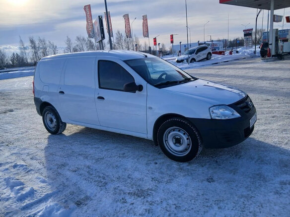 2020 Lada (ВАЗ) Largus I, белый, 550000 рублей - вид 1