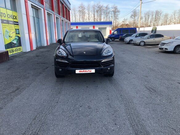 2010 Porsche Cayenne Diesel II (958), чёрный, 1640000 рублей - вид 3