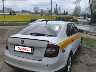 2019 Skoda Rapid I Рестайлинг, белый, 950000 рублей, вид 4