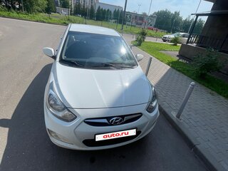 2011 Hyundai Solaris I, белый, 650000 рублей, вид 4