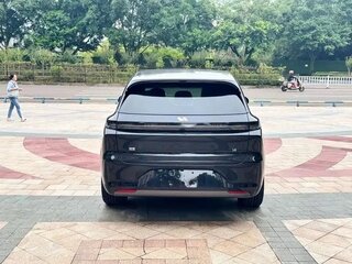 2025 Li Auto (Lixiang) L6 I, чёрный, 5643373 рублей, вид 3