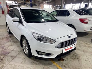 2017 Ford Focus III Рестайлинг, белый, 1280000 рублей, вид 2