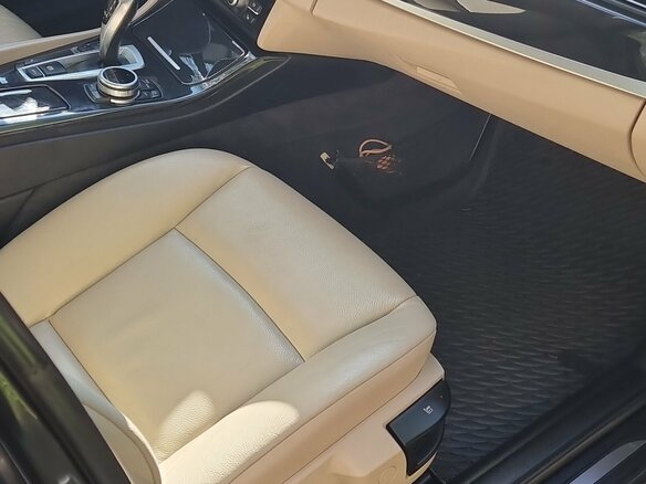 2012 BMW 5 серии 520i VI (F10/F11/F07), серый - вид 5