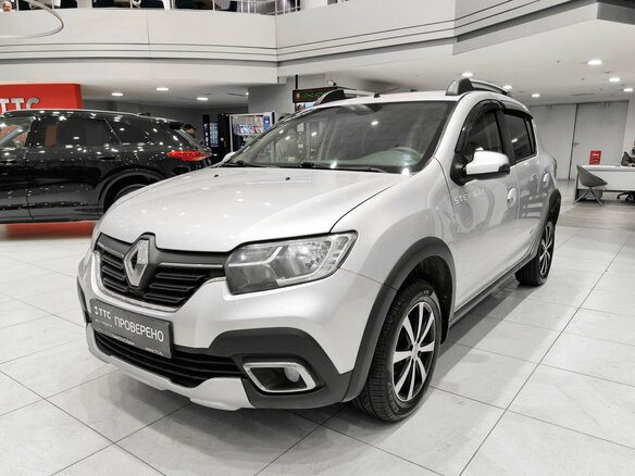 2019 Renault Sandero Stepway II Рестайлинг, серебристый