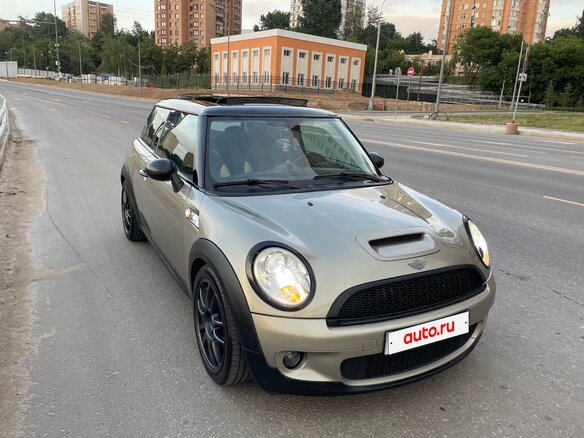 2008 Mini Hatch Cooper S II (R56), серый, 990000 рублей - вид 1