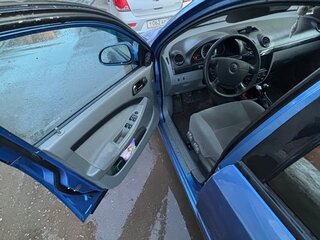 2006 Chevrolet Lacetti I, серебристый, 335000 рублей, вид 2