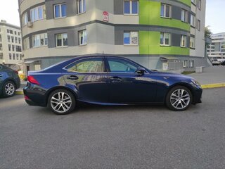 2019 Lexus IS 300 III Рестайлинг, синий, 2380000 рублей, вид 3