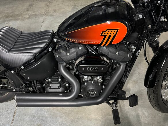 2021 Harley-Davidson Street Bob, чёрный, 2220000 рублей - вид 2