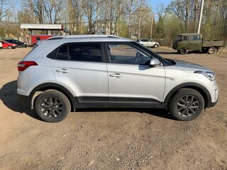 2020 Hyundai Creta I Рестайлинг, серебристый, 2500000 рублей, вид 3